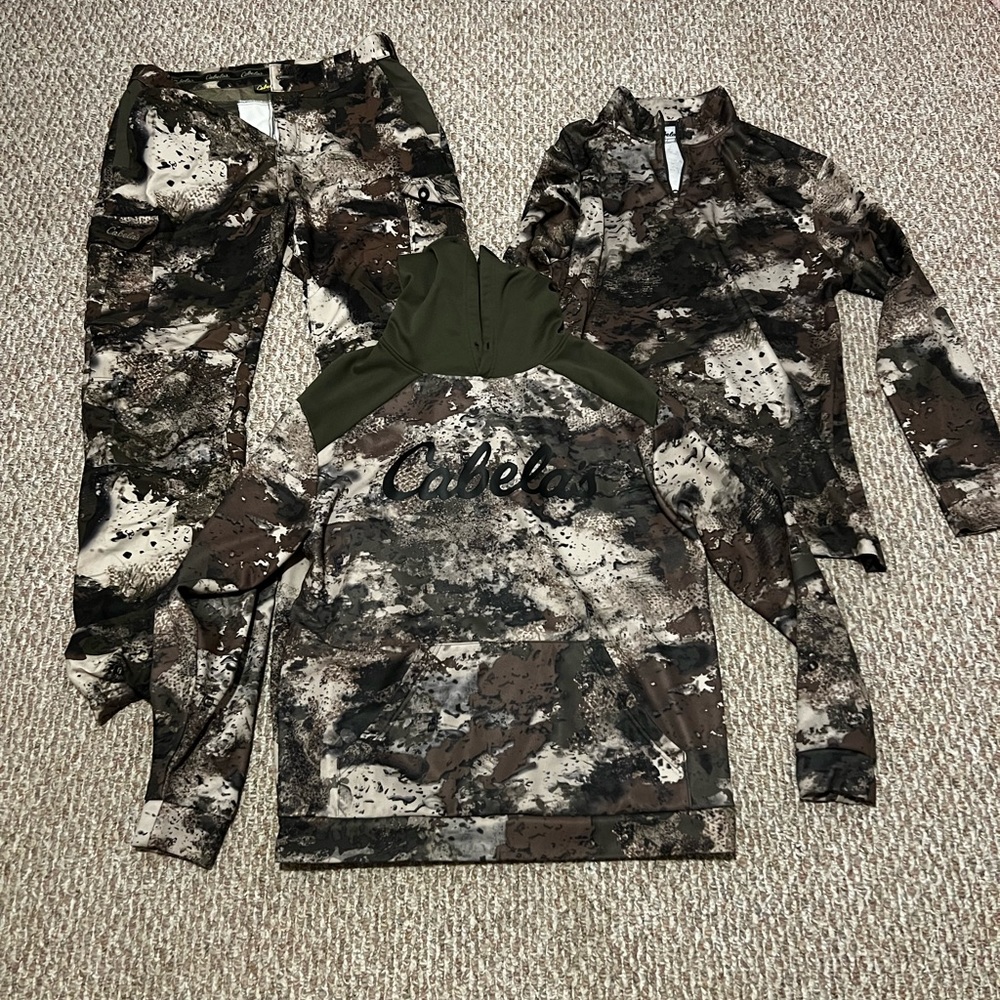 Cabela’s hunting clothes